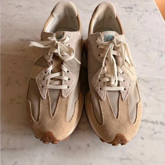 New Balance Cream and Tan Sneakers - Picture 4 of 5